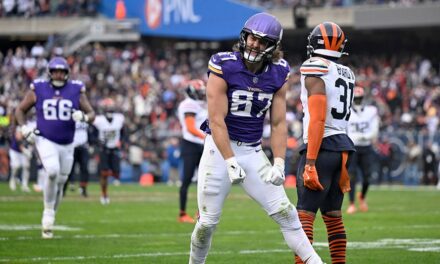 Vikings win on walk-off field goal in overtime after blowing late lead, allowing onside kick recovery