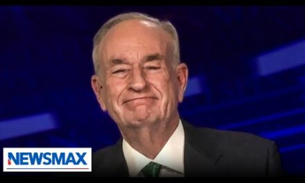 Bill O’Reilly declares corporate media ‘over,’ ‘done’ | Rob Schmitt Tonight