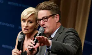 Scarborough, Brzezinski of ‘Morning Joe’ Met With Trump at Mar-a-Lago