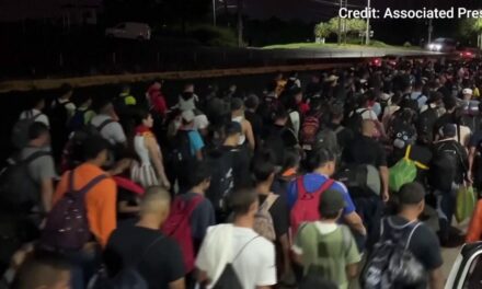 Caravan of 1,500 migrants forms in Mexico