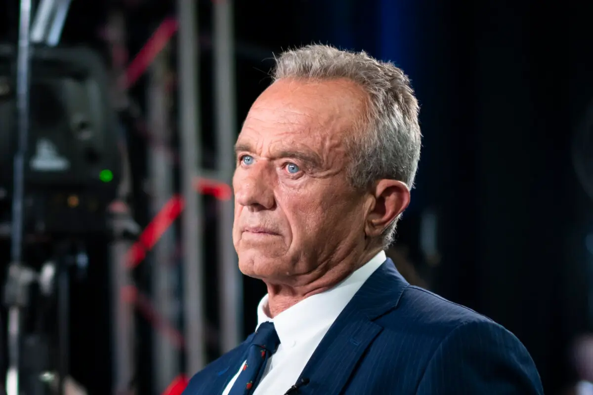 Robert F. Kennedy Jr. speaks to reporters at the Pennsylvania Convention Center in Philadelphia, Pa., on Sept. 10, 2024. (Madalina Vasiliu/The Epoch Times)