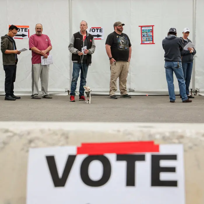 Republicans Get Boost With 5 Percent Early Lead in Nevada Voting