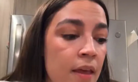 “We’re entering a period of fascism and authoritarianism”: Silly little AOC has a nutty over Trump