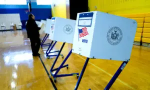 New York Allows 17-Year-Olds to Apply for Early Mail Ballots