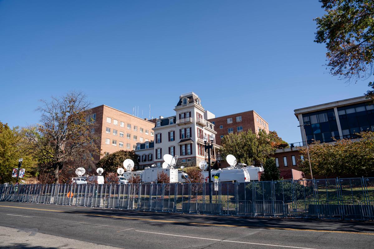 Howard University grounds ahead of Democratic presidential nominee Vice President Kamala Harris's watch party in Washington on Nov. 5, 2024. (Madalina Vasiliu/The Epoch Times)