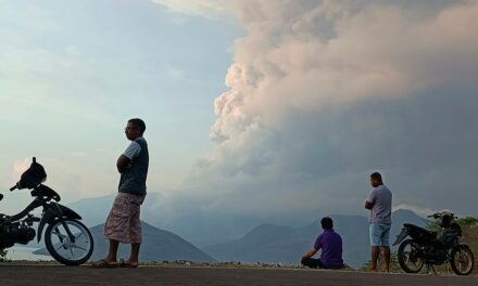 Indonesia’s Mount Lewotobi Laki Laki unleashes towering columns of hot clouds