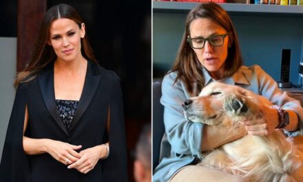 Jennifer Garner pens tearful tribute to beloved dog