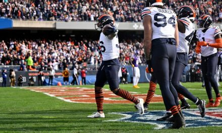 Simone Biles’ husband, Jonathan Owens, mimics wife’s gymnast pose for fumble recovery celebration