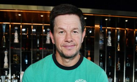 Mark Wahlberg’s Las Vegas restaurant catches fire