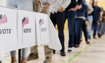 Massive voter registration dump in Arizona may lead to Election Day headaches