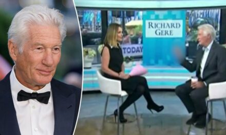 Richard Gere flashes ‘obscene gesture’ during live ‘Today’ interview