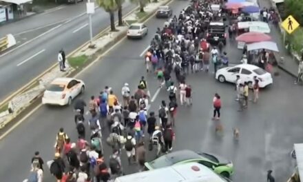 WATCH: Another Migrant Caravan Departs Southern Mexico Ahead of Trump Inauguration