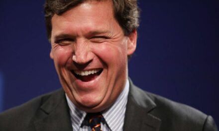 Tucker Carlson gives hilarious response to NYT asking about his necktie