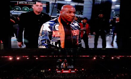 People Can’t Get Enough Of Mike Tyson’s Pre-Fight Jacket