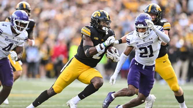 The Iowa Hawkeyes -2.5 vs. the Wisconsin Badgers is another pick in my 'Weekend Betting Guide' for November 2-3. (Jeffrey Becker-Imagn Images