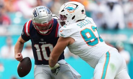 Dolphins’ Zach Sieler performs Trump dance after big play vs Patriots