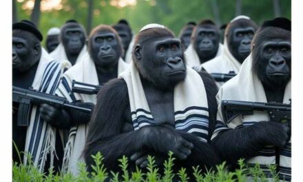 People Have Fun With Idea That ‘Hunnikah’ Celebrates a Jewish Gorilla War