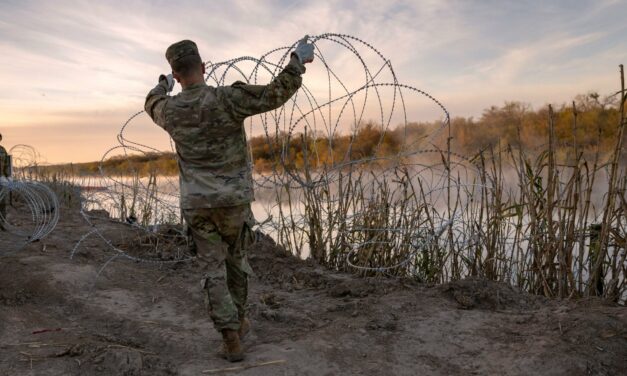 Appeals Court Rules in Favor of Texas in Razor Wire Case