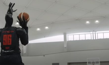 AI-powered robot sinks seemingly impossible basketball hoops