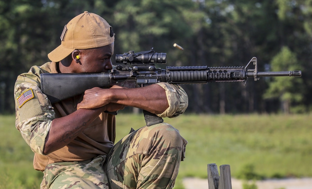 M16 U.S. Army Rifle