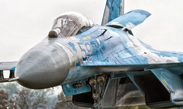 Russia’s Su-27 Flanker Fighter Summed Up in 4 Words