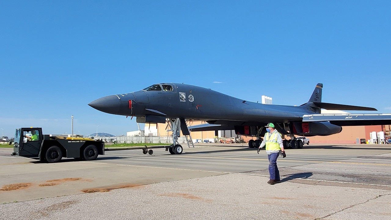 B-1B Lancer Bomber