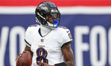 Ravens star Lamar Jackson launches 5 touchdowns to destroy Giants