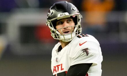 Michael Strahan gives hard truth to Kirk Cousins after rookie Michael Penix shines in first Falcons start