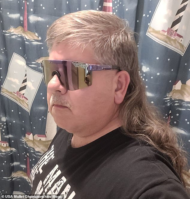 Ronnie Aiton of South Carolina, with his mullet 