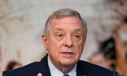 Durbin: I’ll Have to Work Directly with Trump to Get DREAMer Deal, ‘Be Sensitive to His Priorities’