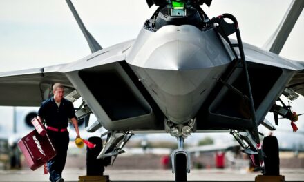 Don’t Let the NGAD Fighter Make the F-22 Raptor ‘Mistake’