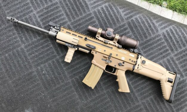 Mk17 Mod 0 SCAR: The Rifle U.S. Special Forces Soldiers Love