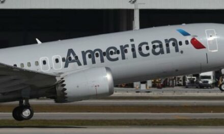 American Airlines resumes flights after FAA temporarily grounded them over technical issue