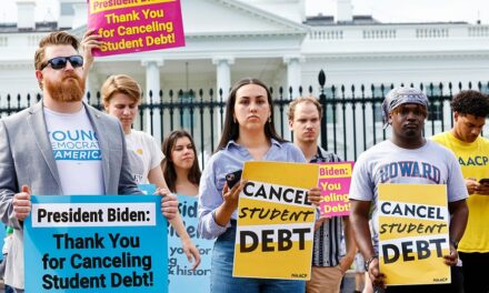 Top Dems, activists call on Biden admin to dole out more student loan forgiveness before term ends