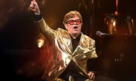 Elton John Announces He Lost His Eyesight Due To Severe Eye Infection 