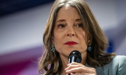 Marianne Williamson Enters Race For DNC Chair