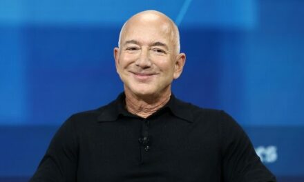 Tech Lord Hubris: Jeff Bezos ‘Optimistic’ About Working with a ‘Calmer’ Donald Trump