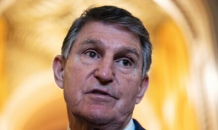 Joe Manchin’s Parting Shot: GOP ‘Too Extreme’ on Gun Rights