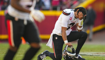 After Teammate Suffers Devastating Knee Injury, Texans QB C.J. Stroud Turns To Prayer