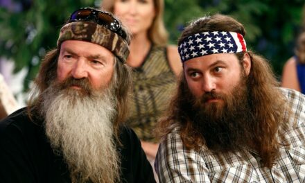 ‘Duck Dynasty’ star Phil Robertson battling blood disorder, fractured back, possible ‘ministrokes’