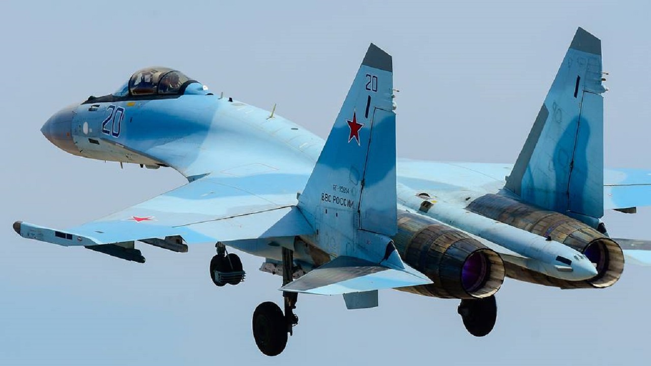 Su-35 over Ukraine