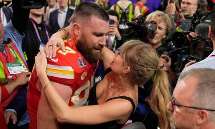 Taylor Swift will only get $10 birthday present from Travis Kelce’s dad