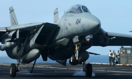 The U.S. Navy’s Great Mistake: Retiring the F-14 Tomcat Fighter Too Early?