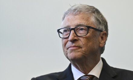 Bill Gates Wants AI to Censor Vaccine ‘Misinformation’