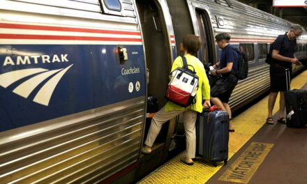 Amtrak apologizes after stranding 110 passengers