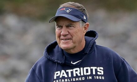 Fox News Sports Huddle Newsletter: Bill Belichick returns to coaching, Brett Favre gets confronted