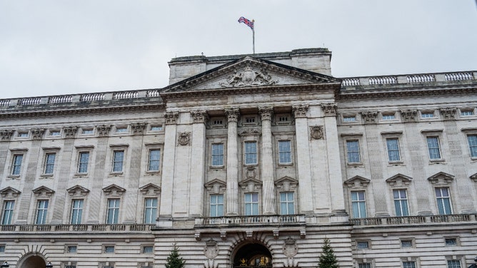 buckingham palace maid arrested drunken christmas party