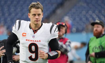 Bengals’ Joe Burrow explains why he opted for samurai sword gifts for teammates: ‘They wanted guns’