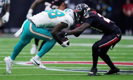 Texans’ Calen Bullock talks scary play that left Dolphins’ Grant DuBose hospitalized