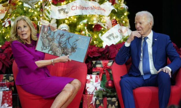 For Democrats, ‘Tis the Season to Be Naughty